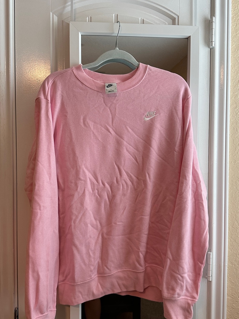 Nike Light Pink Crewneck Sweatshirt